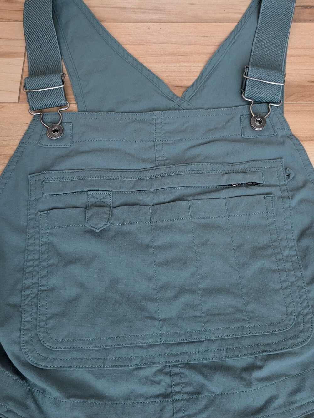 Heirloom Garden Overall Shorts - Picture 3 of 6